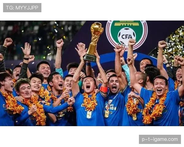 中超球员交锋:赛场内外竞技与友情的双重较量 中超球员交锋:赛场内外竞技与友情的双重较量