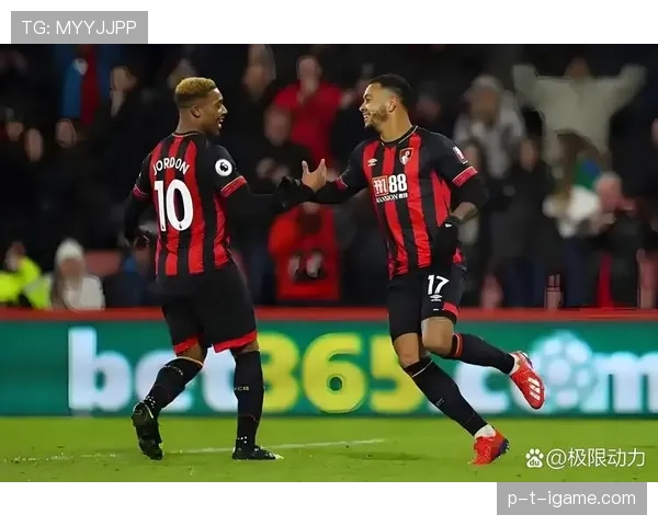 英超激战连连:逆转频现彰显联赛竞争新高度 英超激战连连:逆转频现彰显联赛竞争新高度