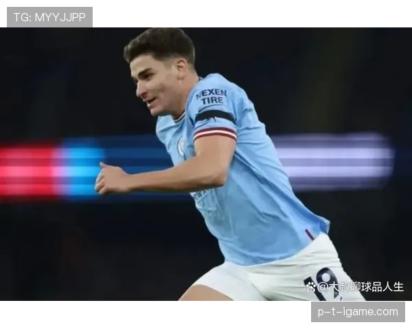 阿尔瓦雷斯展现卓越体能，持续提升球队竞争力的表现值得关注